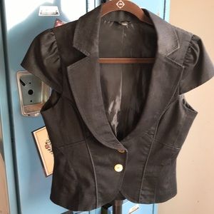 Guess Buttoned Suit Jacket 🍀